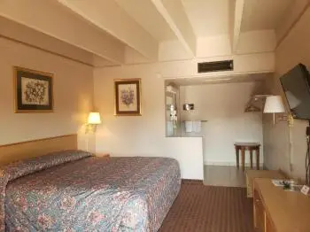 Continental Inn 7